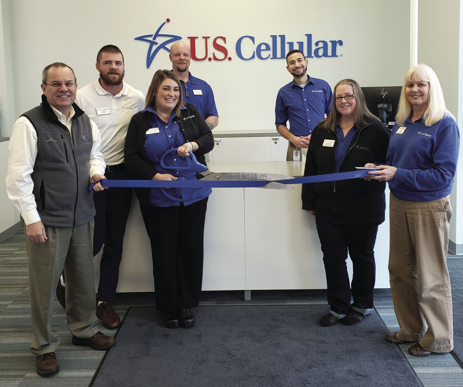 U.S. Cellular store in Tilton remodeled, hiring